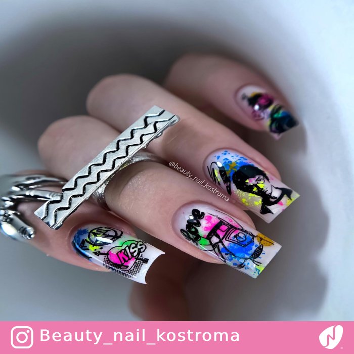 Graffiti Colorful Nails